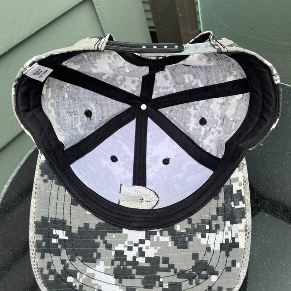Cummings Black White Camo Baseball Hat - Picture 5 of 5